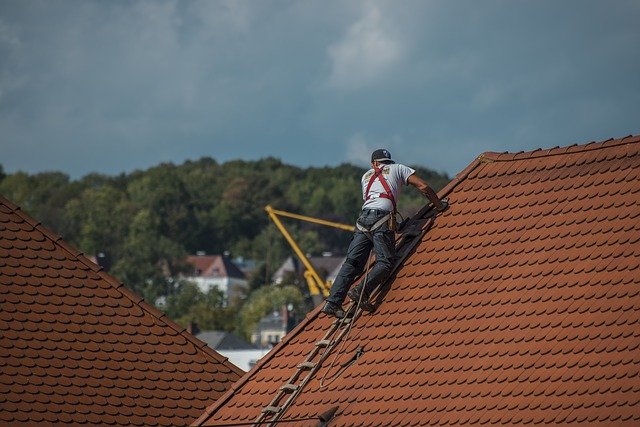 Choosing the Right Brisbane Roofer for Your Home